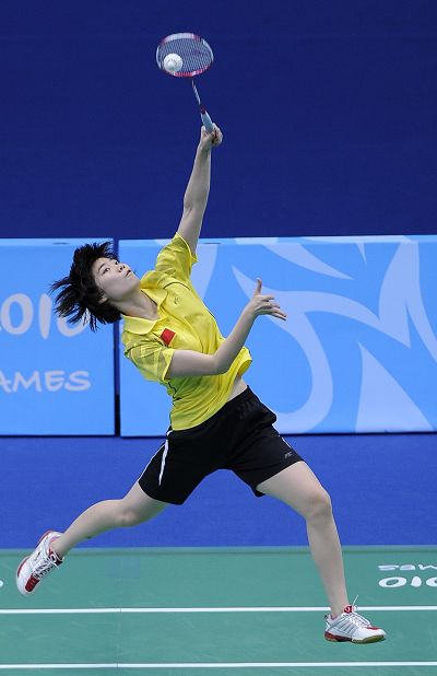 还以比年轻 还以比年轻